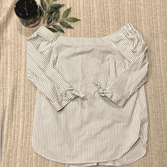 Artisan Ny Tops - ARTISAN NY OF THE SHOULDER STRIPED TOP SIZE M
